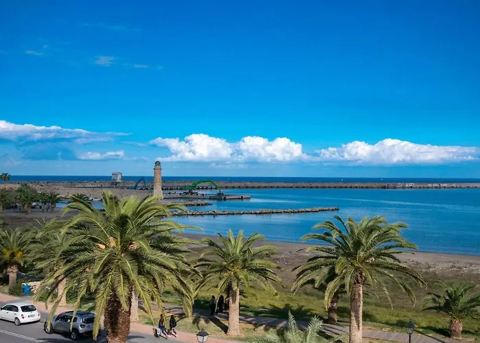 Georges Poet Maisonette Casa de Férias