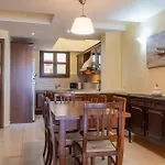 Apartment Georges Poet Maisonette