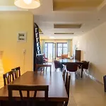 Georges Poet Maisonette *