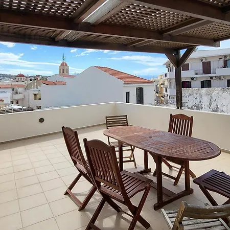 Georges Poet Maisonette