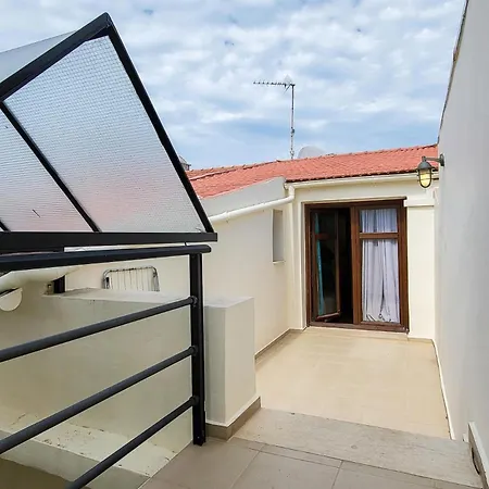 Holiday home Georges Poet Maisonette